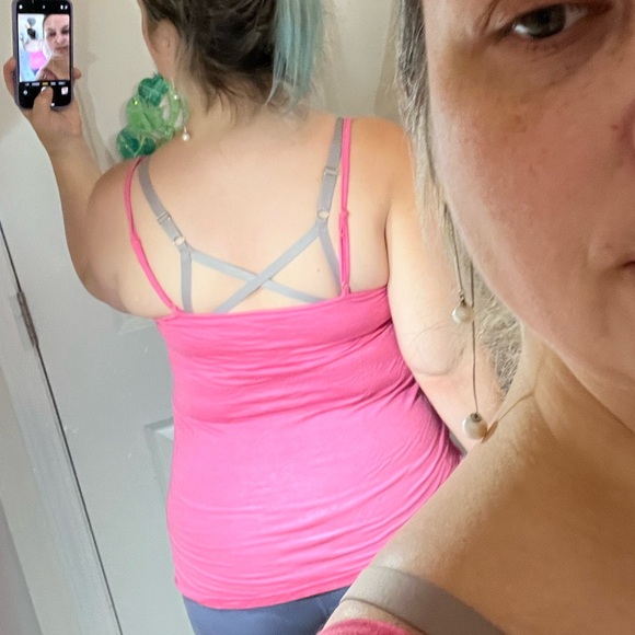 SUPER Cute bubblegum pink tank top no tag size large adorable m/l built-in bra - Picture 8 of 8